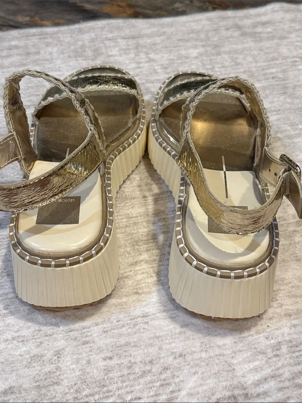 Dolce Vita women’s size 7.5 Shimmery Gold Strappy Platform Sandals. Like new